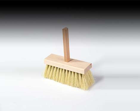 Hardwood-Roof-Brush_3