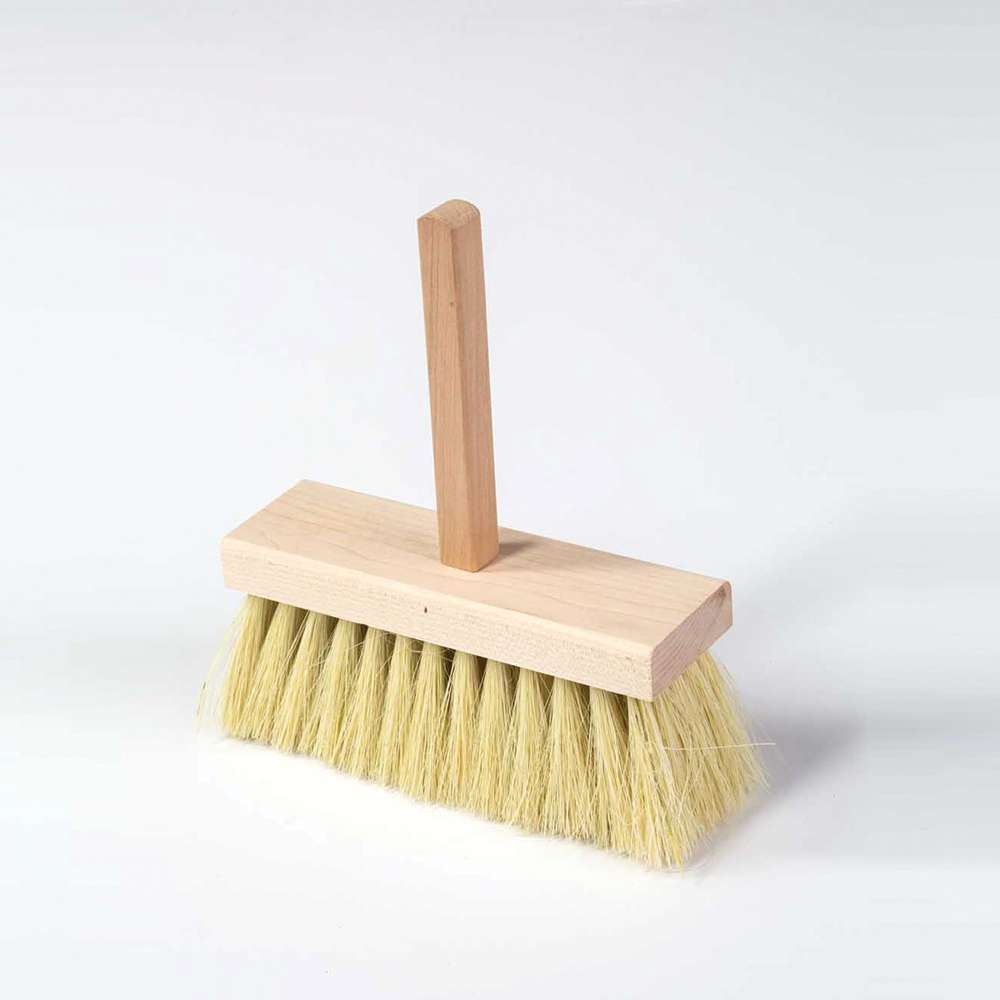 Hardwood-Roof-Brush_3p